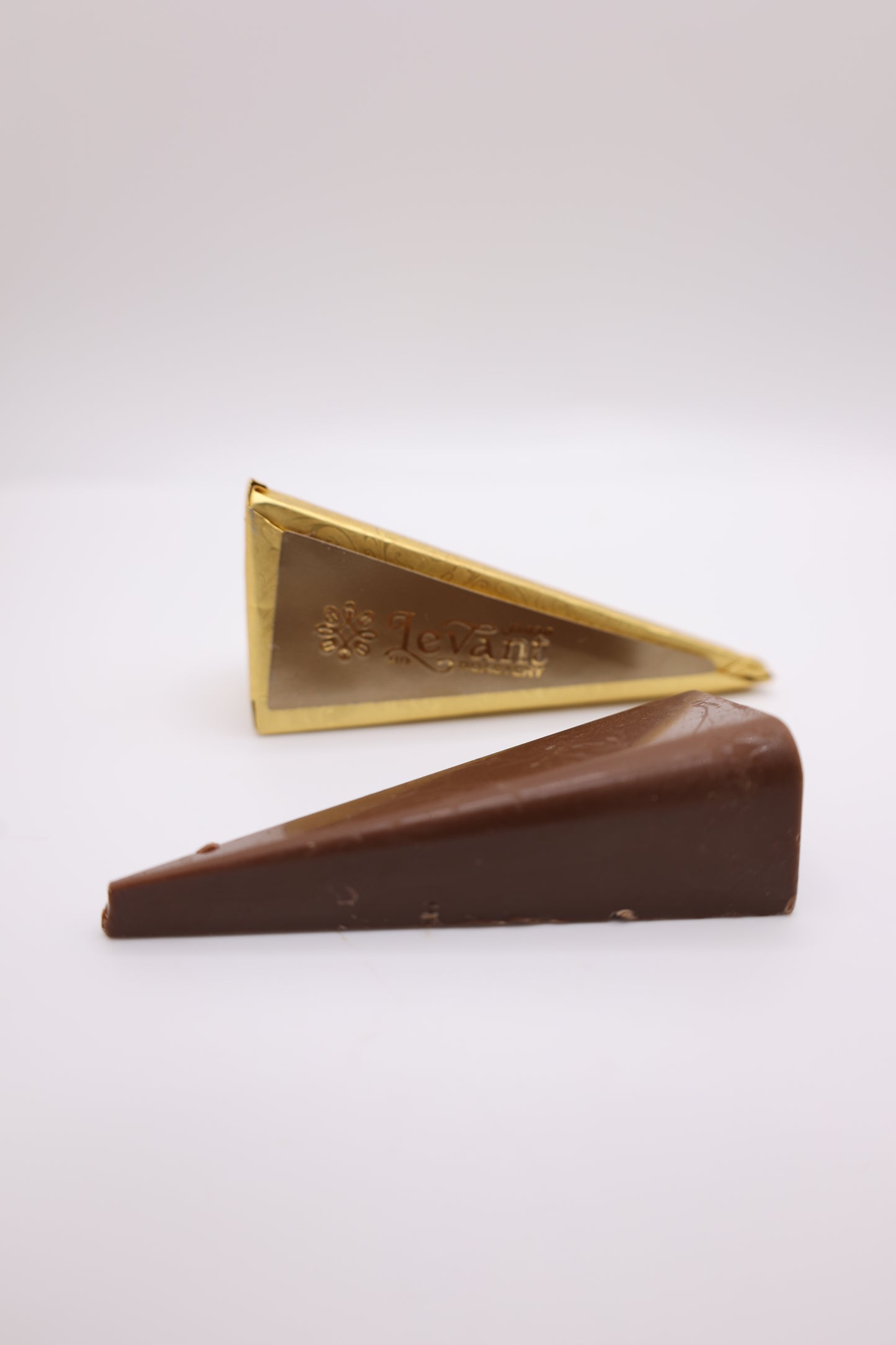 Milk Chocolate with Crispy Chocolate Cream