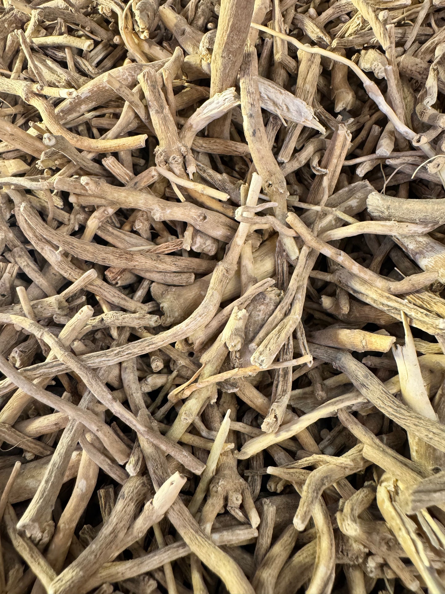 Ashwagandha - الأشواغاندا
