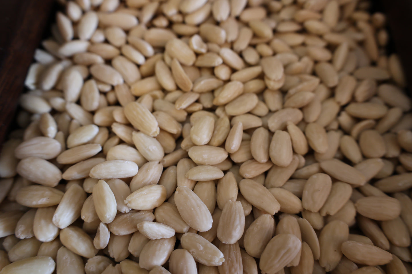 Raw Whole Almonds