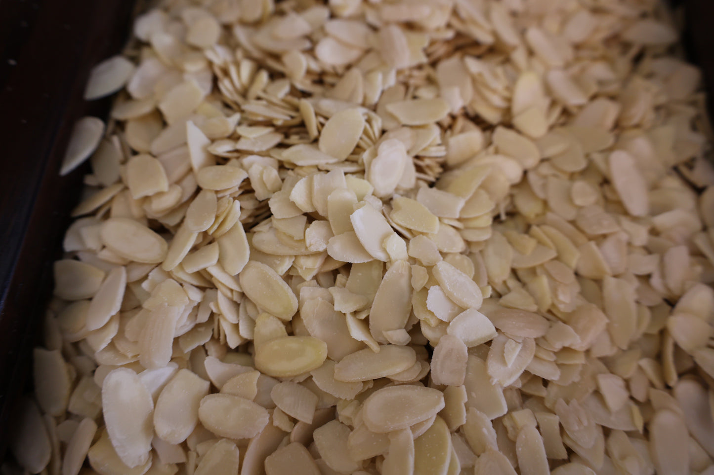 Raw sliced Almonds