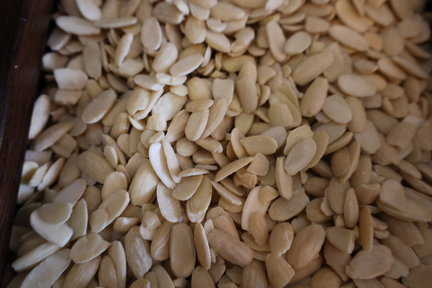 Raw Split Almonds