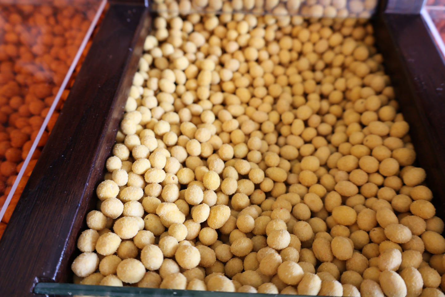 Flavored Coated Peanuts (Corn)